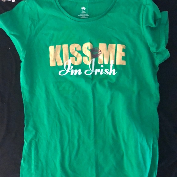Green T-shirt with words - Picture 1 of 1